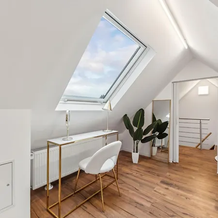 Starliving Premium I 4,5 Schlafzimmer Fuer 8 Gaeste Kaiserslautern