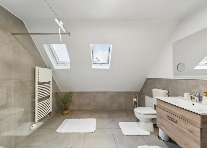 Starliving Premium I 4,5 Schlafzimmer Fuer 8 Gaeste Kaiserslautern