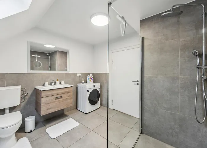 Starliving Premium I 4,5 Schlafzimmer Fuer 8 Gaeste * Kaiserslautern